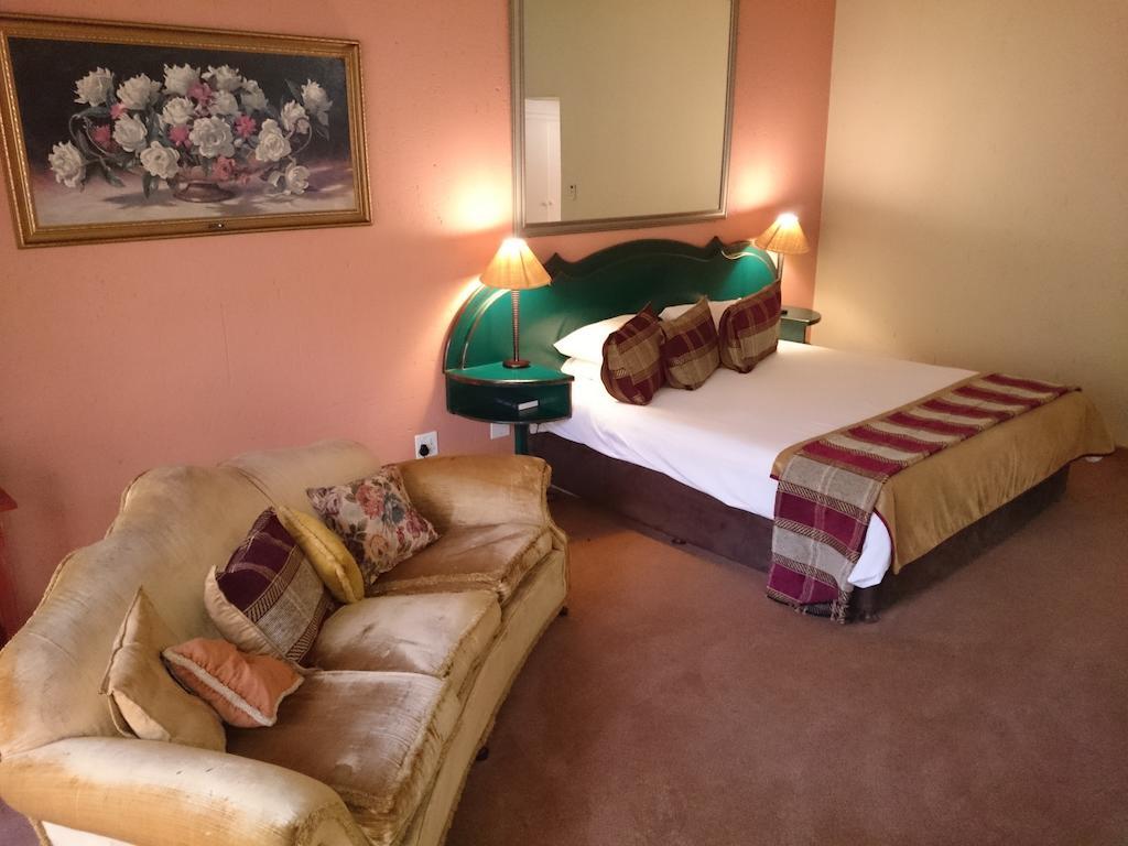 Hornbill Lodge 马加利斯堡 客房 照片