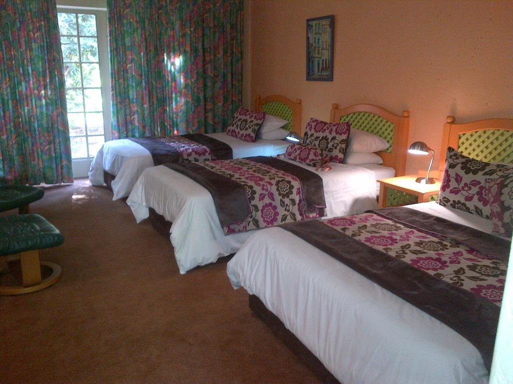 Hornbill Lodge 马加利斯堡 客房 照片